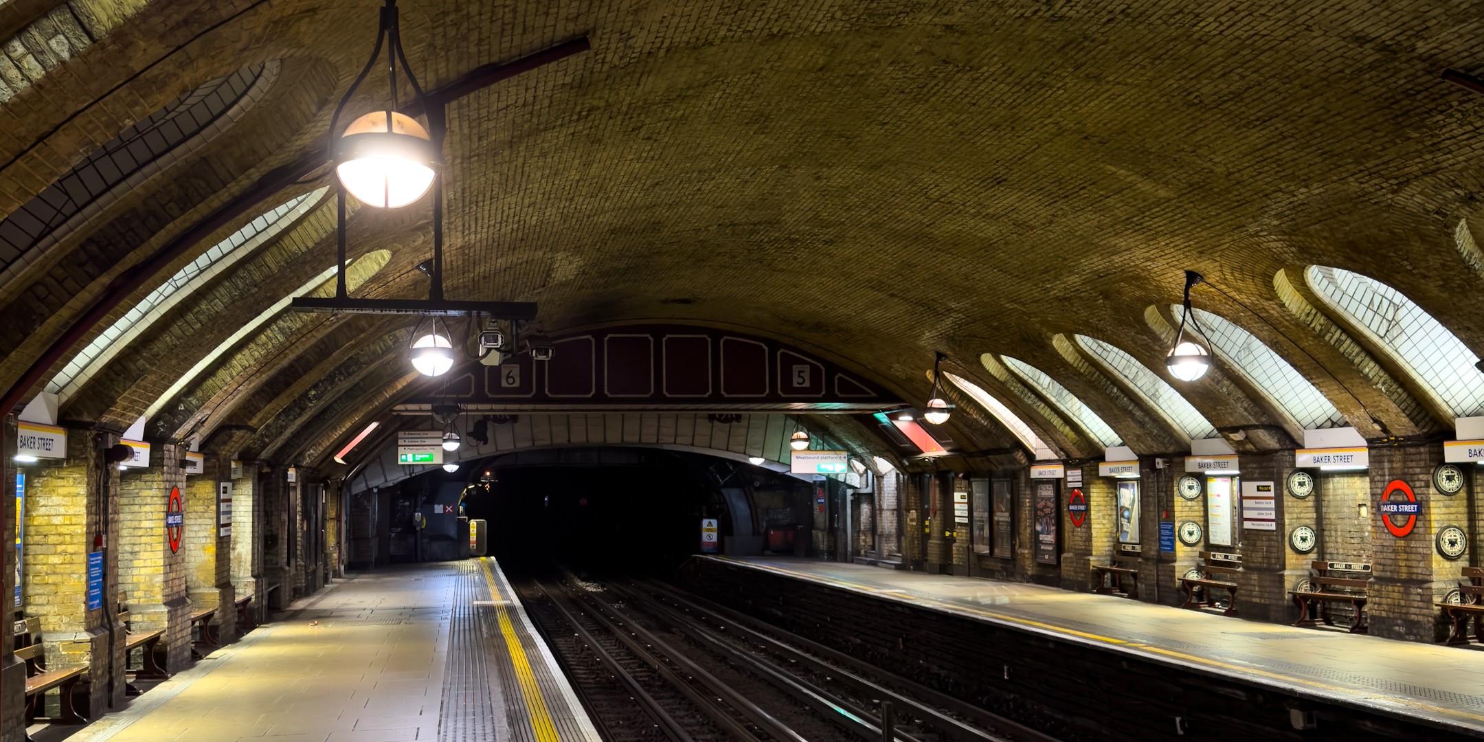 Visiting the 7 oldest stops on the London Underground